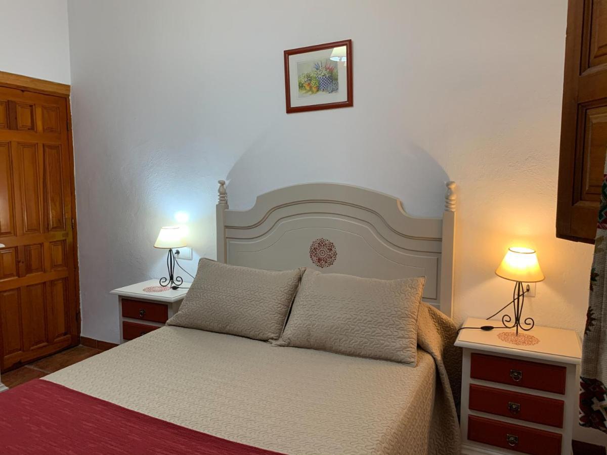 Hostal Atalaya En Capileira Cb Exterior photo