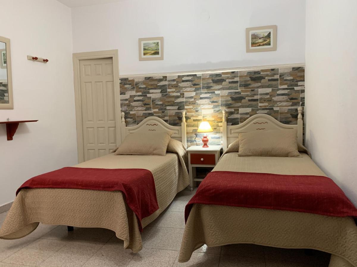 Hostal Atalaya En Capileira Cb Exterior photo